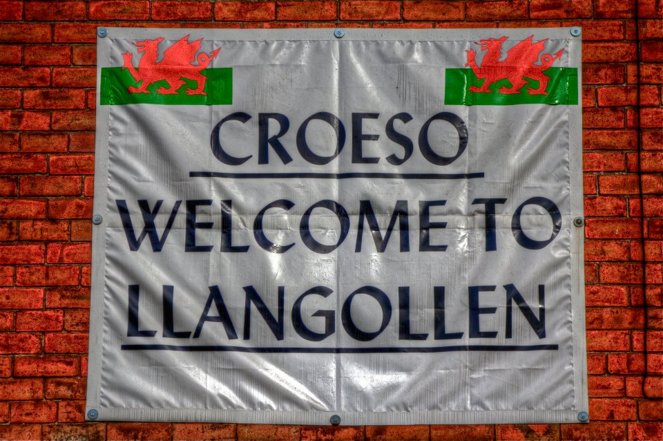 01.jpg - “Croeso” uguale benvenuti…con LLangollen inizia il mio viaggio nel Galles del Nord