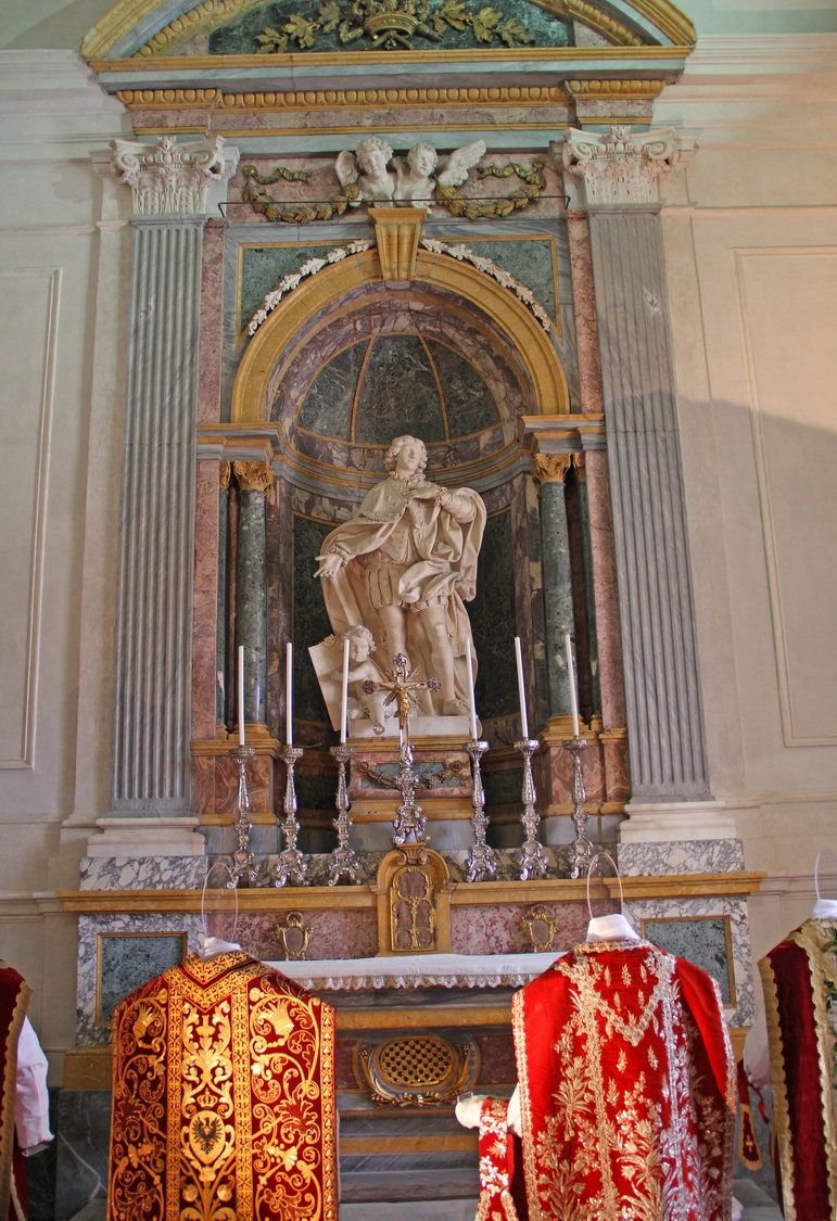 SindonePalazzoReale_64.JPG - Cappella del Beato Amedeo di Savoia a lato della Regia Cappella