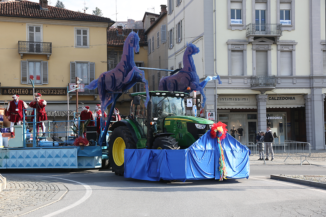 CarnevaleMondovì_031.jpg
