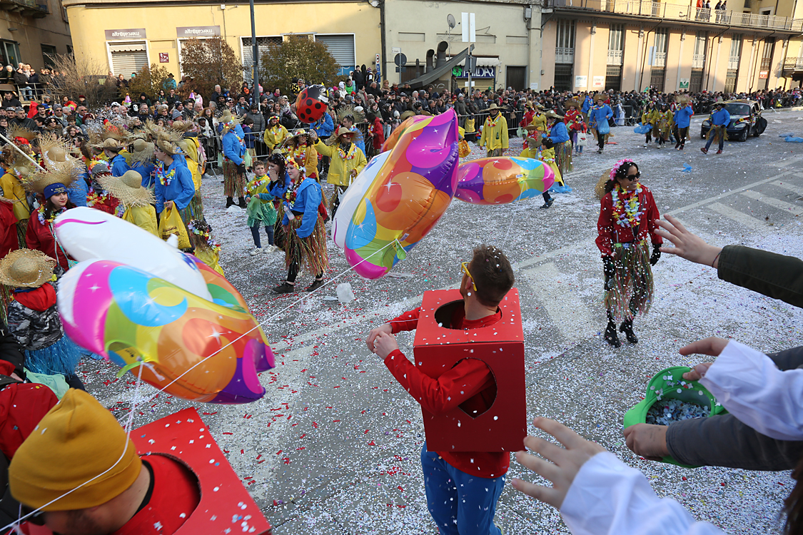 CarnevaleMondovì_350.jpg