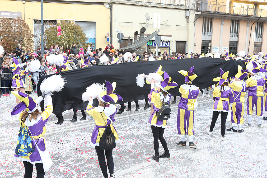 CarnevaleMondovì_520.jpg