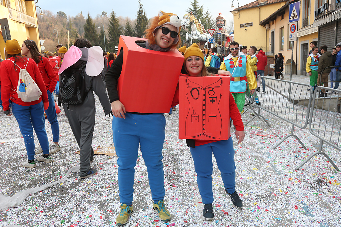 CarnevaleMondovì_647.jpg