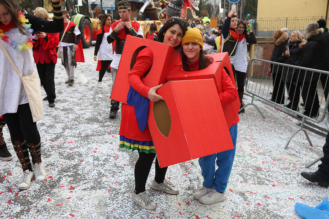 CarnevaleMondovì_649.jpg