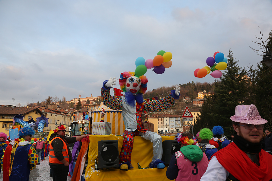 CarnevaleMondovì_668.jpg