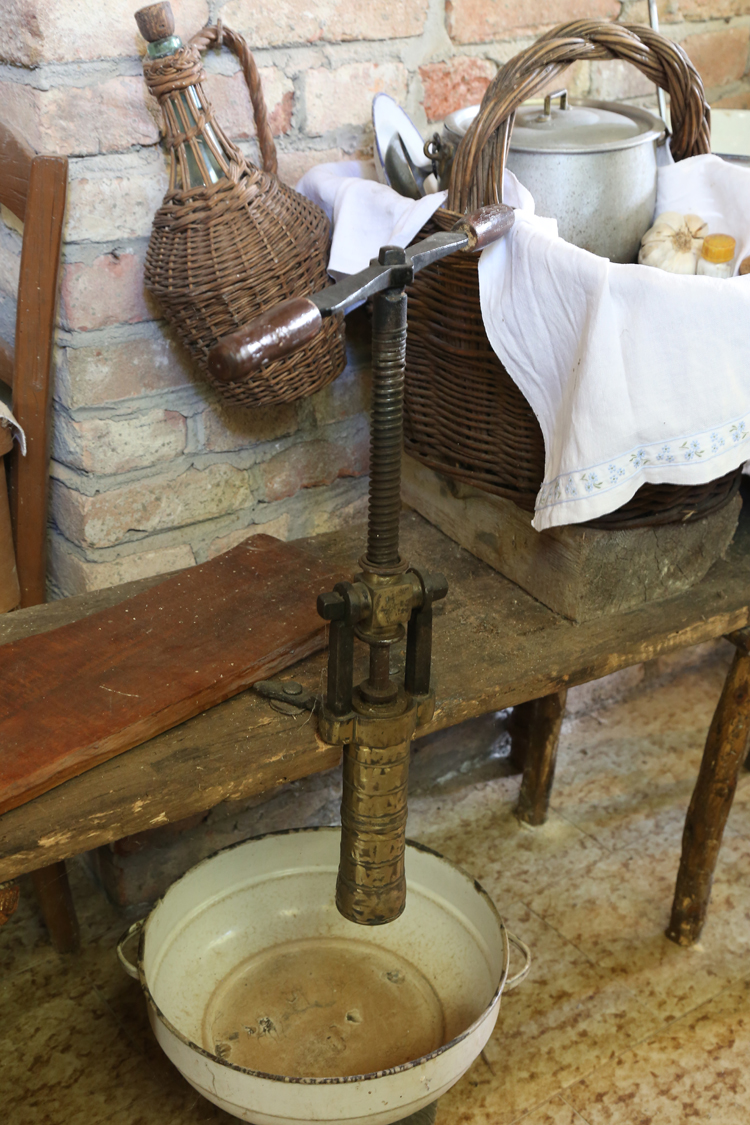 MuseoMemoria_164.jpg - MACHINA DA MACARUN Macchina per fare i maccheroni