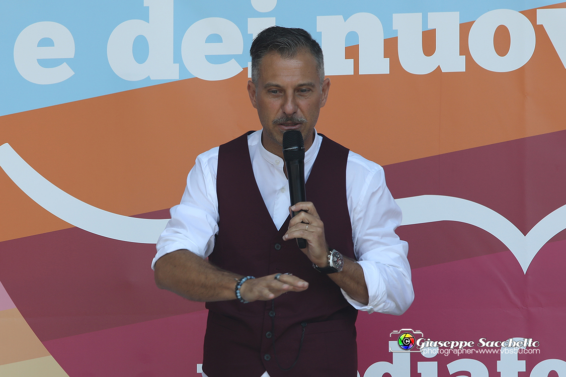 VBS_2200.jpg