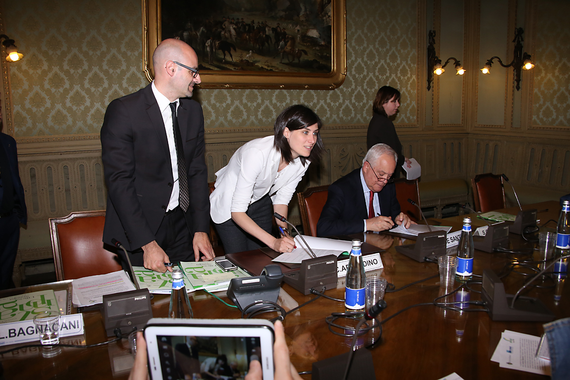 FirmaProtocollo_085.jpg