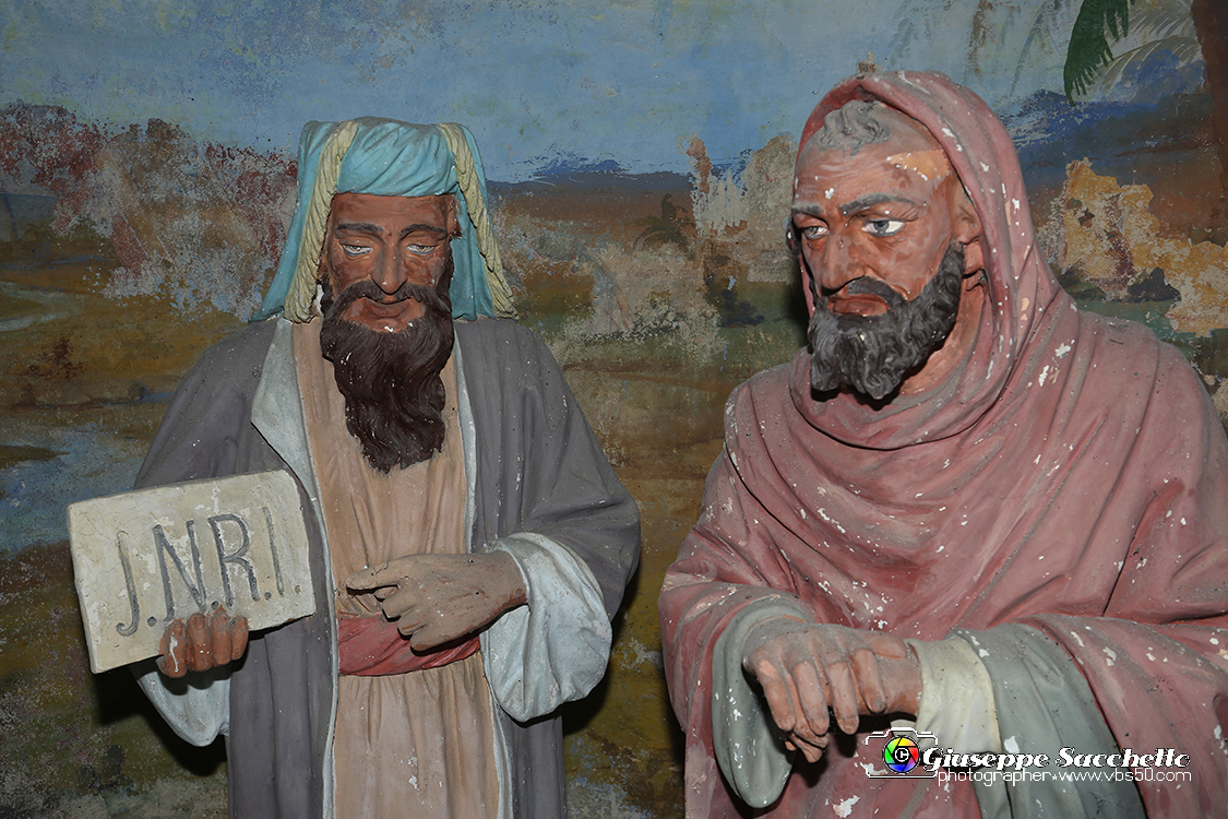 VBS_7082.JPG - Cappella 2  Gesù condannato a morte  Risale al secondo decennio del XVIII secolo. 