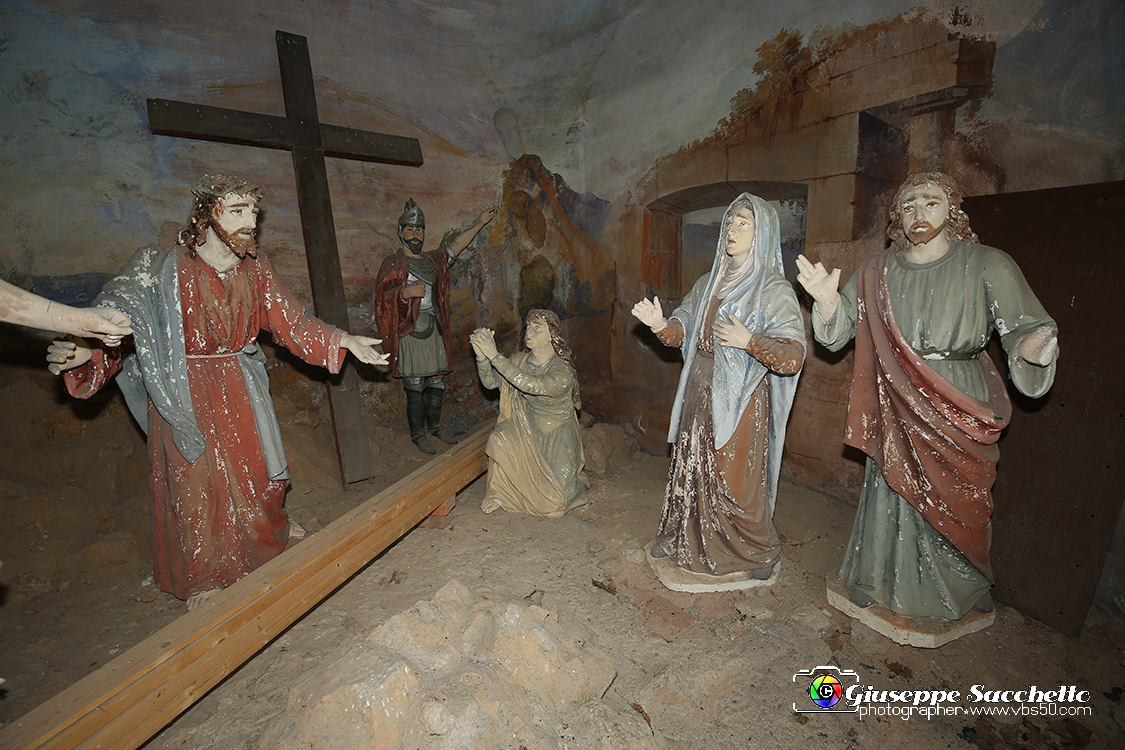 VBS_7138.JPG - Cappella 4   Incontro con Maria  L' edificio fu costruito nel 1713.