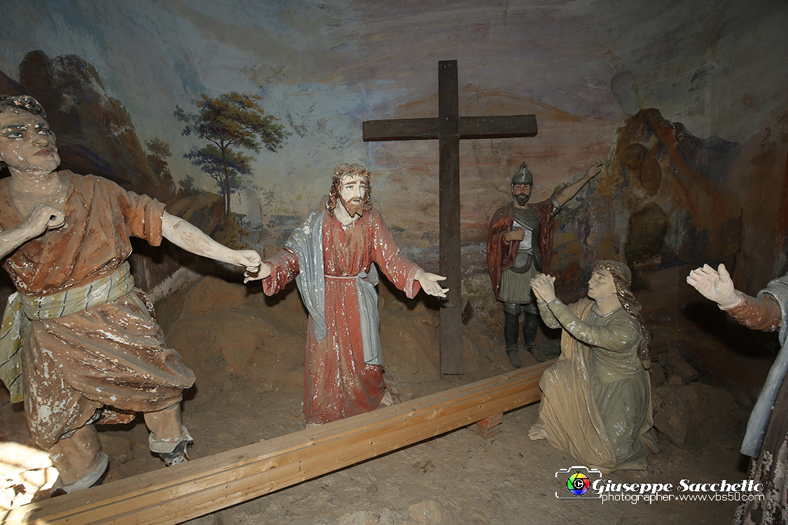 VBS_7139.JPG - Cappella 4   Incontro con Maria  L' edificio fu costruito nel 1713.