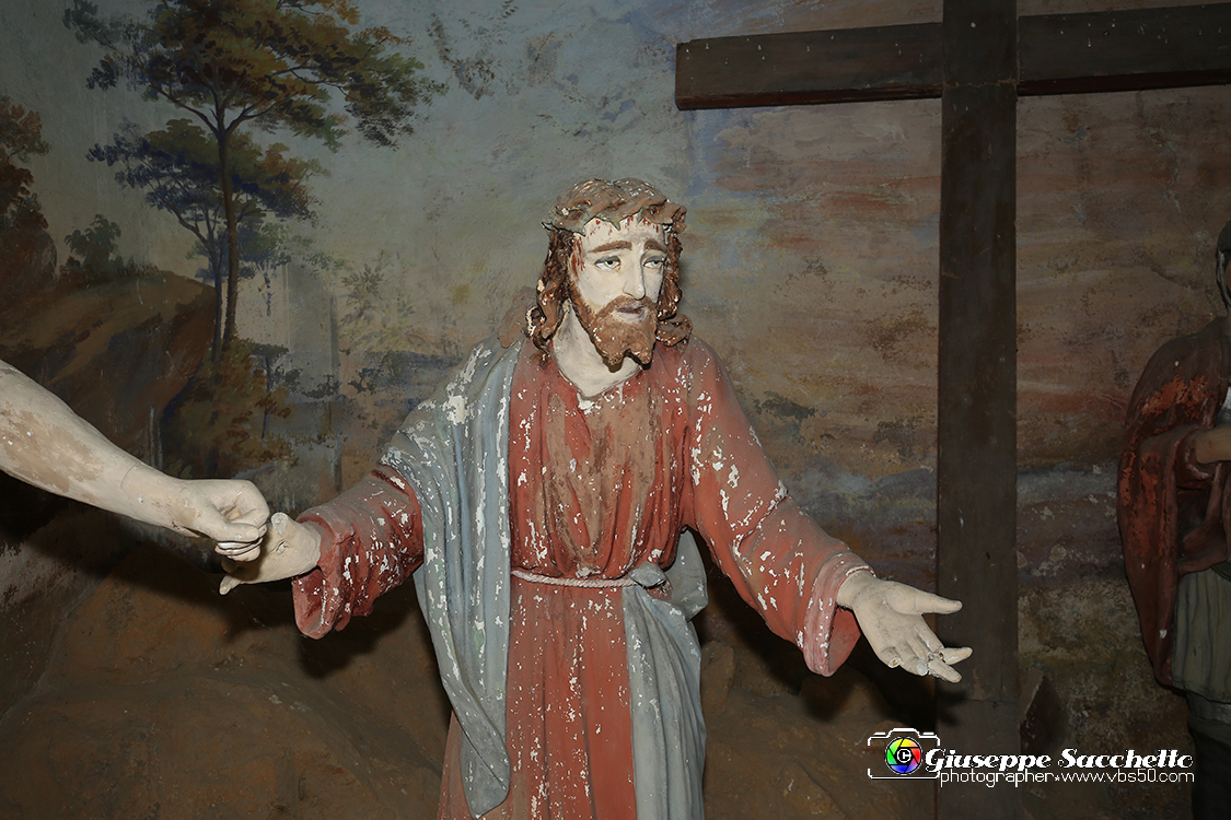 VBS_7141.JPG - Cappella 4   Incontro con Maria  L' edificio fu costruito nel 1713.