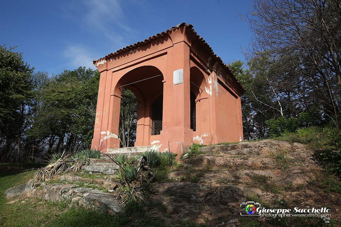 VBS_7157.JPG - Cappella 5 -  Il Cireneo