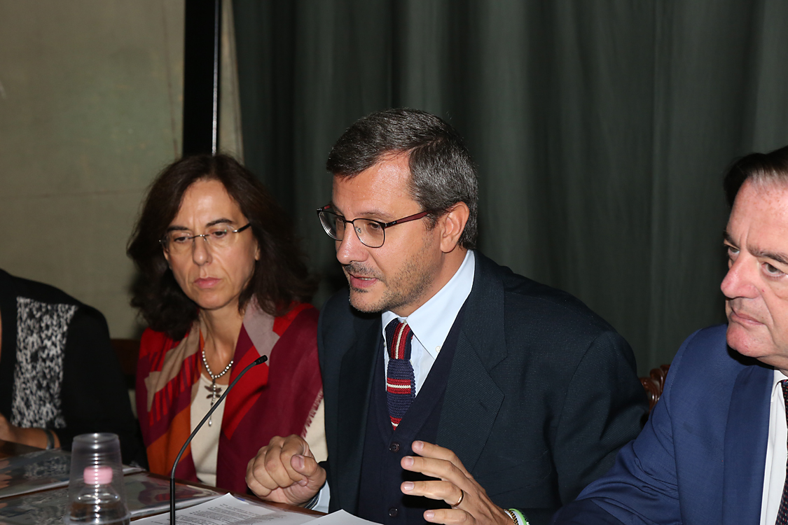 VoltatiGuardaAscolta_013.jpg