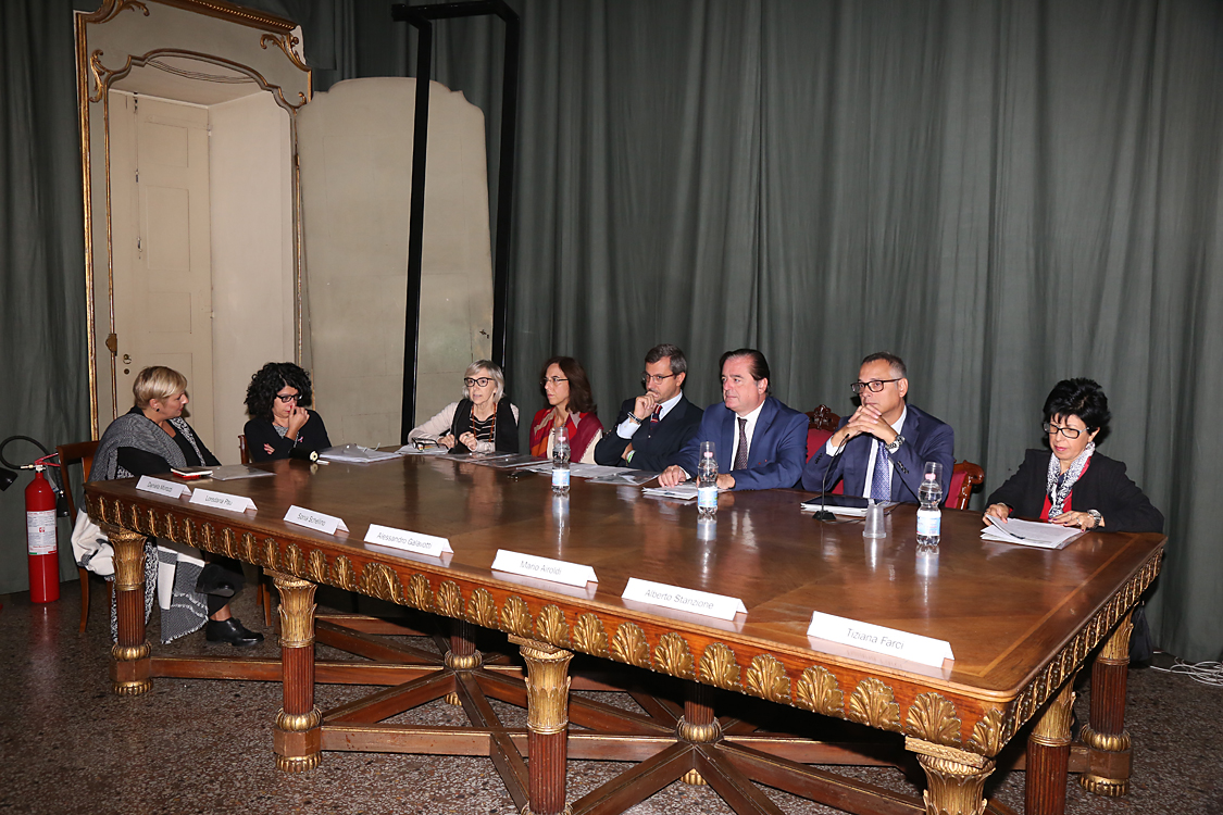 VoltatiGuardaAscolta_029.jpg