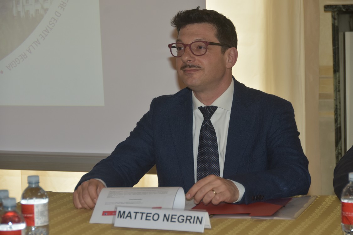 MAS_0900.jpg