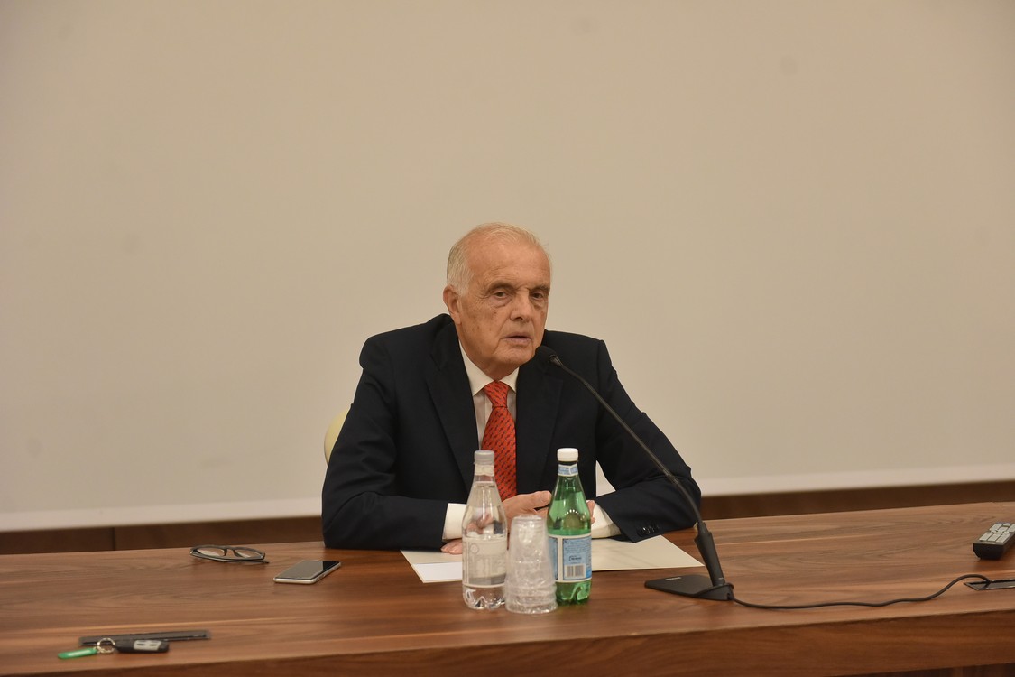 MAS_3117.jpg