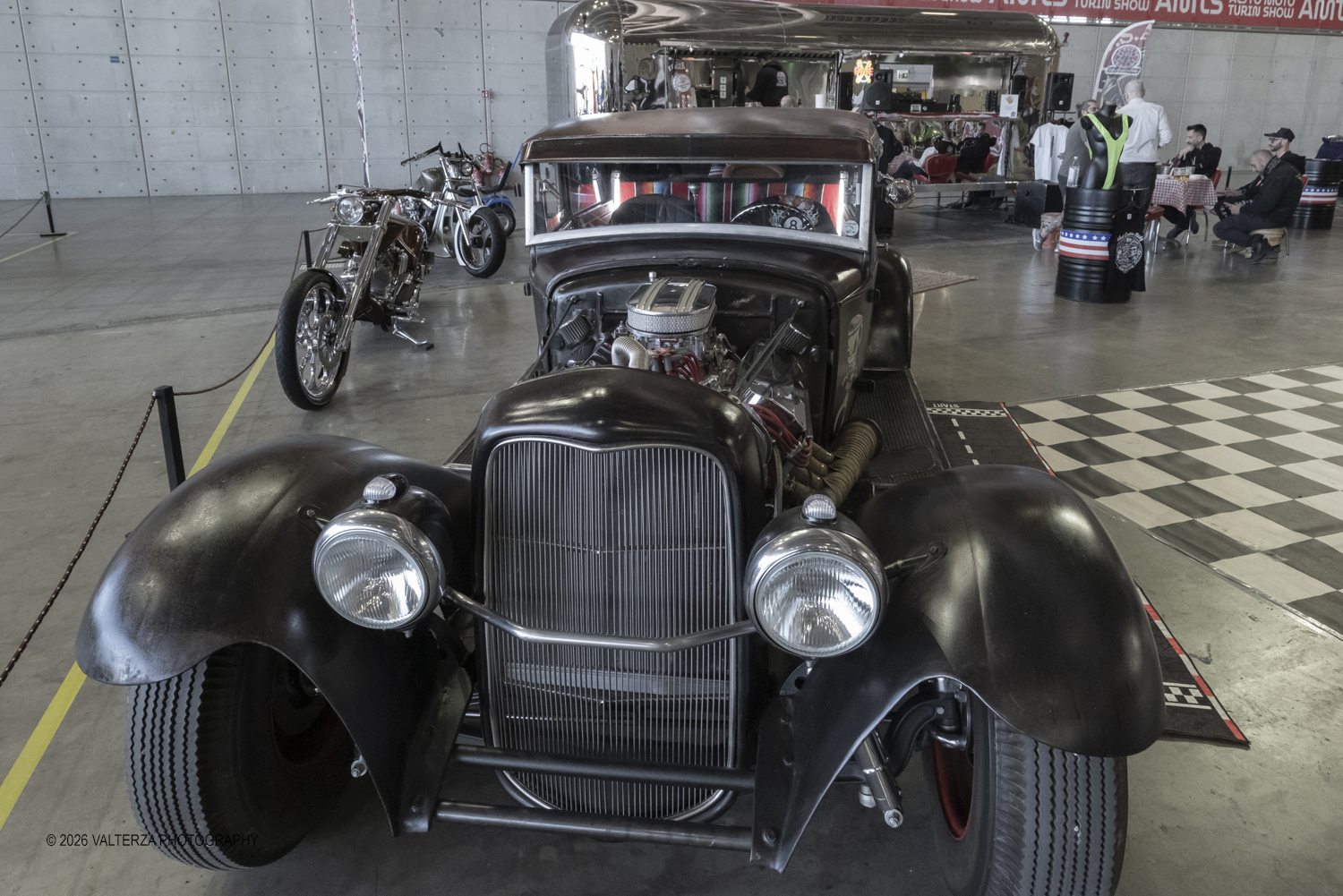 _DSF7195.jpg - 27/03/2026/. Torino.  Ad AMTS , Auto Moto Turin Show, lo spettacolo Ã¨ protagonista per tutto il weekend! 3 arene indoor e 2 piste outdoor dedicate agli show. Spettacoli di freestyle, drifting e stunt con piloti e rider professionisti. Nella foto lo stand  di West Costum Italy ( USA Cars Club) all' OVAL