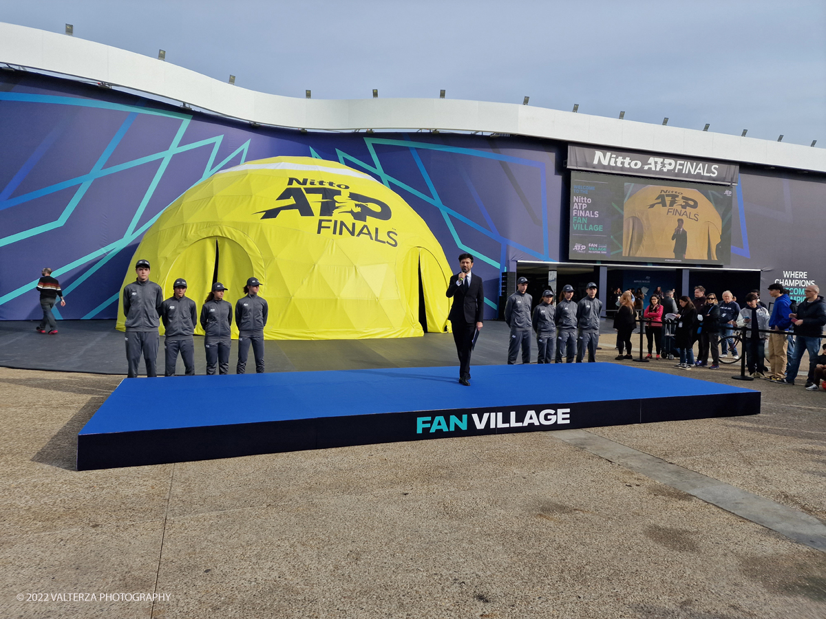 20221112_110618.jpg - 12/1/2022. Torino.  Le 8 coppie dei campioni del doppio hanno inaugurato questa mattina il Fan Village delle Nitto Atp Finals di Torino presenti le istituzioni dello sport , Il presidente dell'ATP Andrea Gaudenzi,  Isidoro Alvisi vicepresidente Fit l'Assessore allo sport regione Piemonte  Ricca Fabrizio ed il sindaco della cittÃ  Lo Russo.