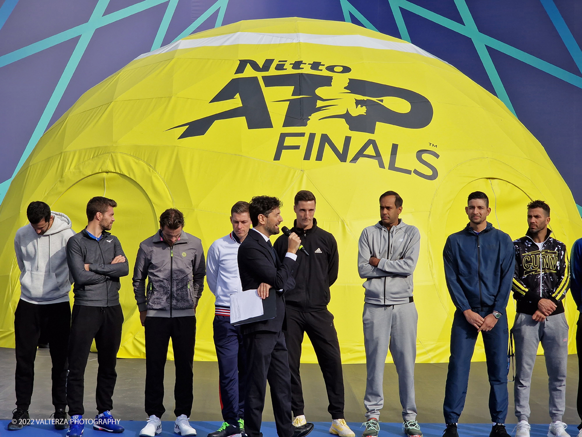 20221112_112649.jpg - 12/1/2022. Torino.  Le 8 coppie dei campioni del doppio hanno inaugurato questa mattina il Fan Village delle Nitto Atp Finals di Torino presenti le istituzioni dello sport , Il presidente dell'ATP Andrea Gaudenzi,  Isidoro Alvisi vicepresidente Fit l'Assessore allo sport regione Piemonte  Ricca Fabrizio ed il sindaco della cittÃ  Lo Russo. I giocatori del doppio vengono chiamati a coppie sul palco per l'intervista ed il saluto al pubblico presente