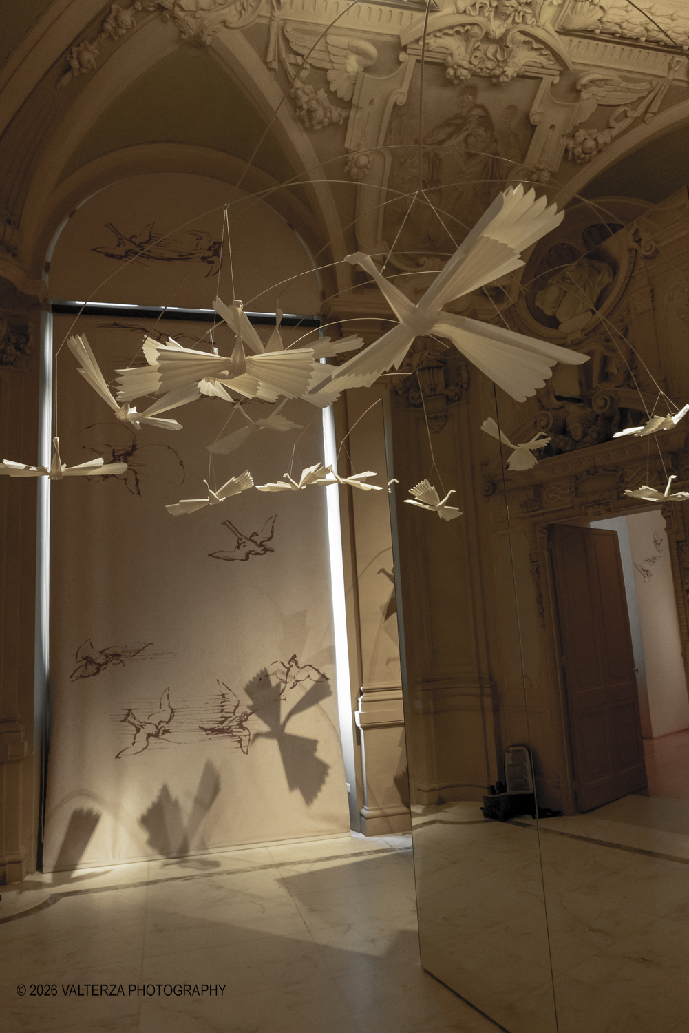 _DSF3867.jpg - Dal 20 marzo al 28 giugno 2026, lo Spazio Leonardo, al primo piano della Galleria Sabauda dei Musei Reali di Torino, accoglie il nuovo capitolo di A tu per tu con Leonardo. Questâ€™anno, lâ€™atteso appuntamento con il genio di Leonardo, , Ã¨ dedicato al disegno autografo Tre vedute di testa virile con barba. Nella foto lo spazio Leonardo al primo piano della Galleria Sabauda