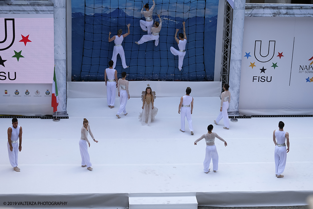 DSCF7172.jpg - 4/06/2019.Torino, Cerimonia di accensione della fiaccola del sapere della 30esima Universiade Estiva Napoli 2019. Nella foto  coreografia della cerimonia di presentazione del progetto