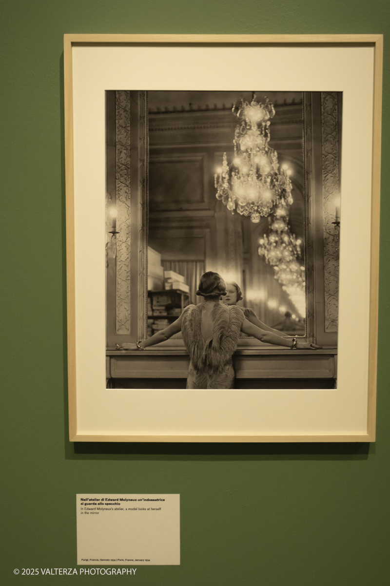 _DSF8695.jpg - 12-06-2025. Turin . Camera . Alfred Eisenstaedt installation. The picture , in Edward Molyneux's atelier Paris France January 1934