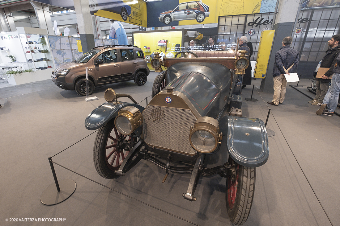 _DSF1877.jpg - 202/02/2020. Torino Lingotto Fiere. Il grande evento per gli appassionati di motori si Ã¨ chiuso domenica 2 febbraio con oltre 73.000 visitatori accorsi al Lingotto Fiere e allâ€™Oval di Torino, che nei quattro giorni hanno ospitato piÃ¹ di 1.200 espositori e circa 3.300 vetture tra instant-classic Anni â€™90, lussuose berline tedesche, affascinanti spider due posti, inarrestabili 4x4 e ancora, leggerissime moto da trial spagnole, iconiche Delta con livrea Martini Racing e sfrontate vetture da rally. Nella foto larea di FCA Heritage con esposte vetture storiche del gruppo.