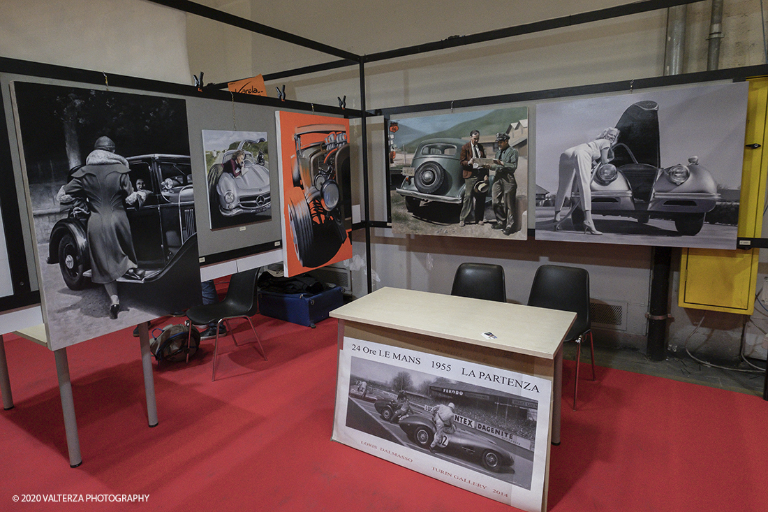 _DSF2578.jpg - 202/02/2020. Torino Lingotto Fiere. Il grande evento per gli appassionati di motori si Ã¨ chiuso domenica 2 febbraio con oltre 73.000 visitatori accorsi al Lingotto Fiere e allâ€™Oval di Torino, che nei quattro giorni hanno ospitato piÃ¹ di 1.200 espositori e circa 3.300 vetture tra instant-classic Anni â€™90, lussuose berline tedesche, affascinanti spider due posti, inarrestabili 4x4 e ancora, leggerissime moto da trial spagnole, iconiche Delta con livrea Martini Racing e sfrontate vetture da rally. Nella foto immagini d'epoca dedicate all'automobile.