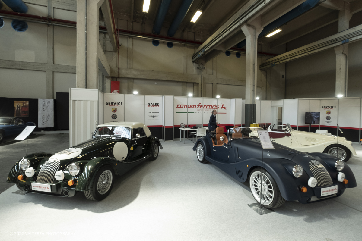 _DSF4999-2.jpg - 28/04/2022. Torino. Ritorna AutomotoretrÃ² e Automotoracing la doppia rassegna dedicata alle auto storiche, sportive, elaborate e da competizione. Nella foto  due Morgan Elaborate Romeo Ferraris