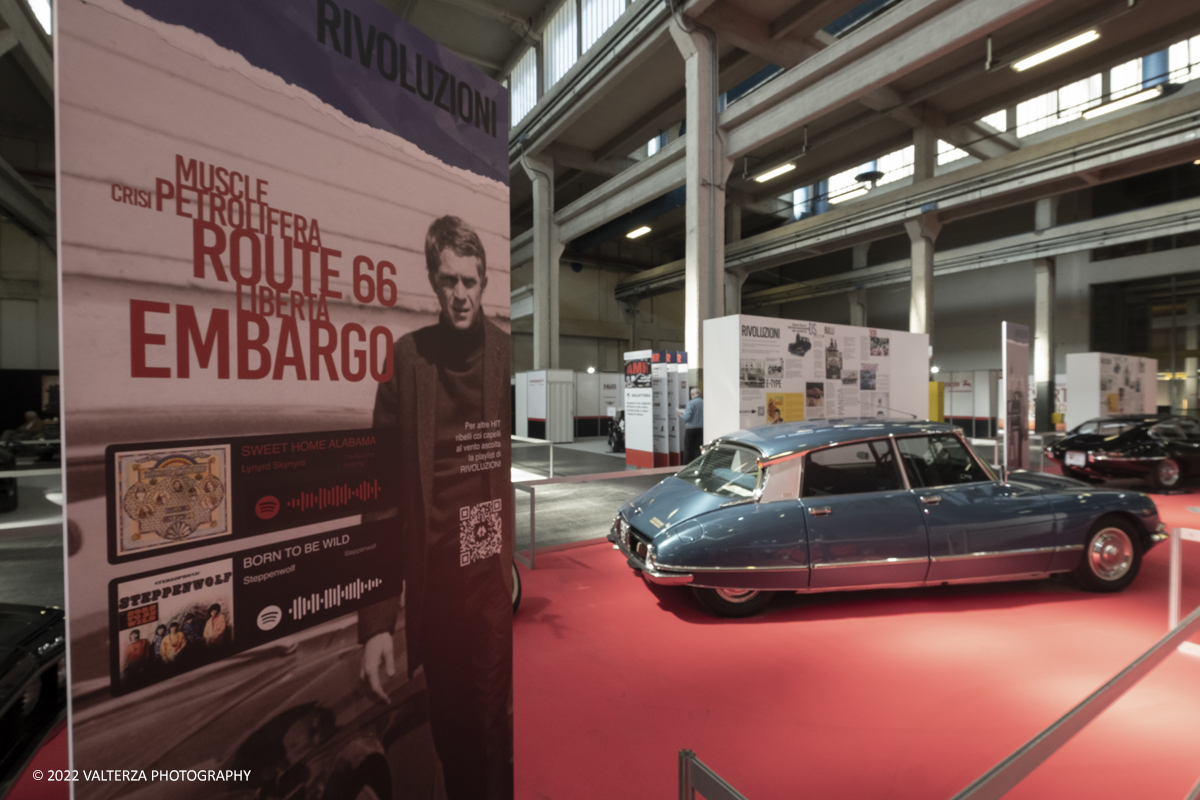 _DSF5025.jpg - 28/04/2022. Torino. Ritorna AutomotoretrÃ² e Automotoracing la doppia rassegna dedicata alle auto storiche, sportive, elaborate e da competizione. Nella foto l'area intitolata Rivoluzioni con modelli che hanno fatto storia