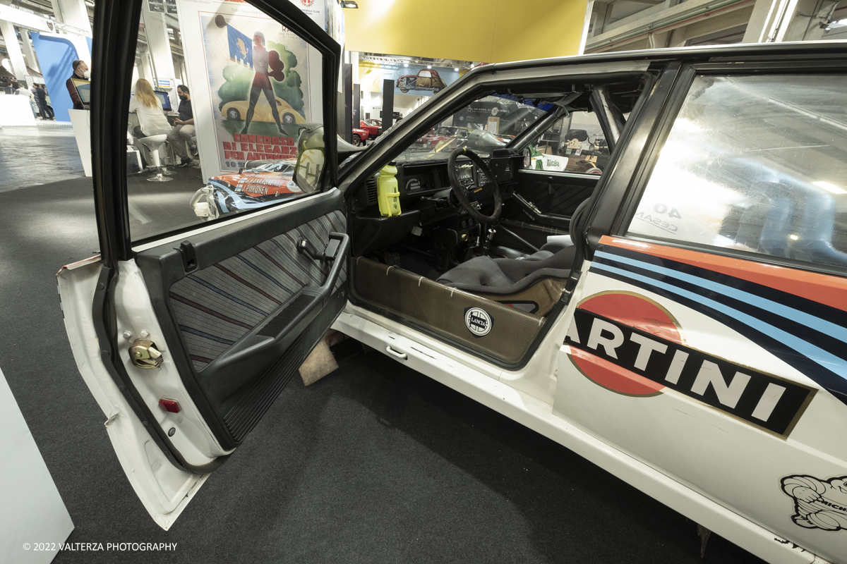_DSF5111.jpg - 28/04/2022. Torino. Ritorna AutomotoretrÃ² e Automotoracing la doppia rassegna dedicata alle auto storiche, sportive, elaborate e da competizione. Nella foto Lancia Delta Integrale HF Evoluzione Safari 1992