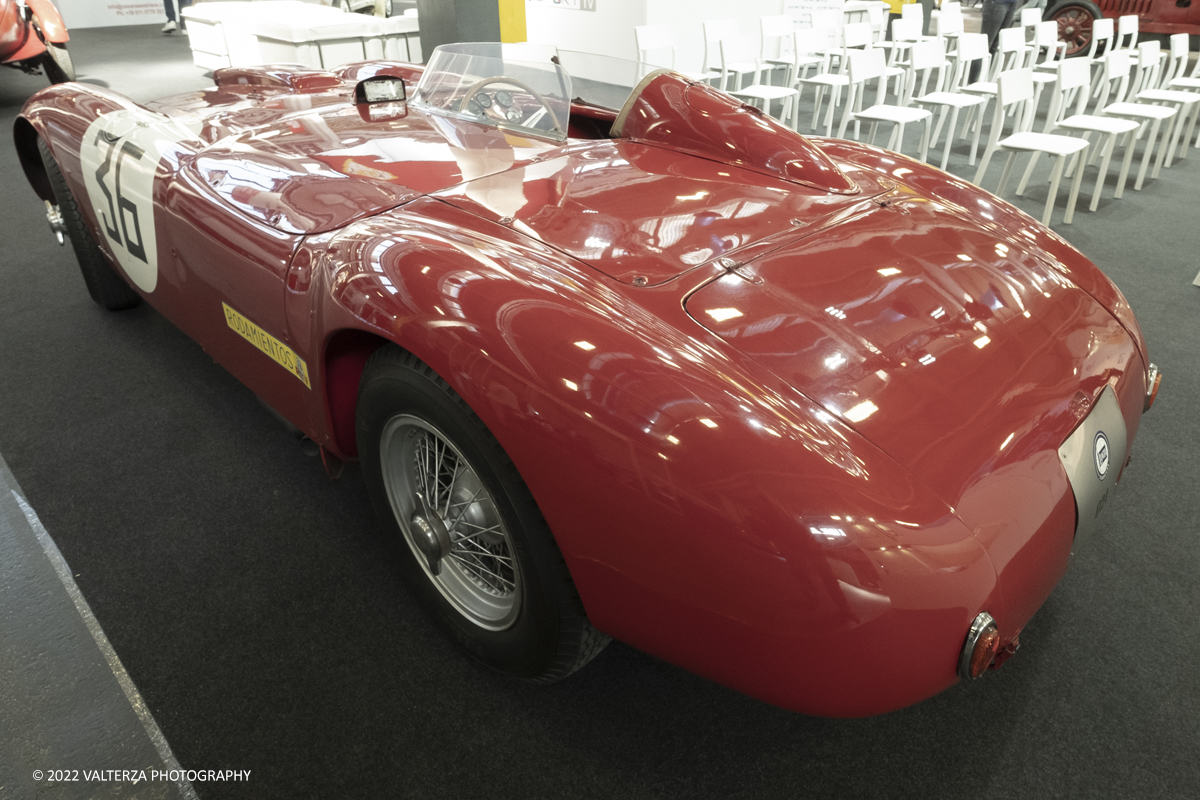 _DSF5143.jpg - 28/04/2022. Torino. Ritorna AutomotoretrÃ² e Automotoracing la doppia rassegna dedicata alle auto storiche, sportive, elaborate e da competizione. Nella foto Lancia D24 1953