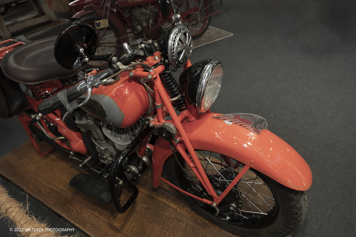 _DSF8219.jpg - 28/04/2022. Torino. Ritorna AutomotoretrÃ² e Automotoracing la doppia rassegna dedicata alle auto storiche, sportive, elaborate e da competizione. Nella foto i 120 anni della Indian, la piÃ¹ antica Casa motociclistica americana viene celebrata con unâ€™esposizione speciale nellâ€™area tematica dedicata alle due ruote.