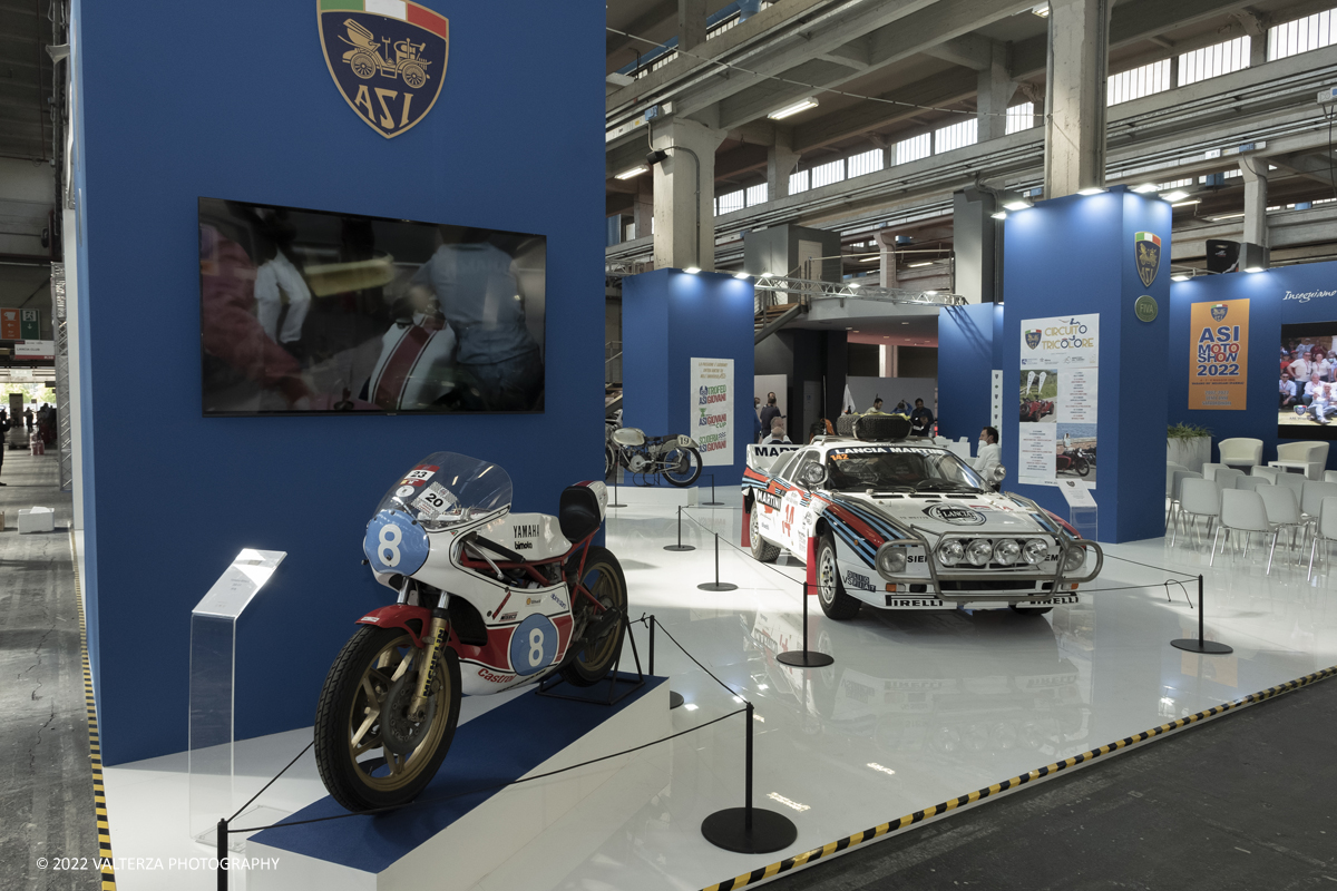 _DSF8304.jpg - 28/04/2022. Torino. Ritorna AutomotoretrÃ² e Automotoracing la doppia rassegna dedicata alle auto storiche, sportive, elaborate e da competizione. Nella foto lo stand ASI