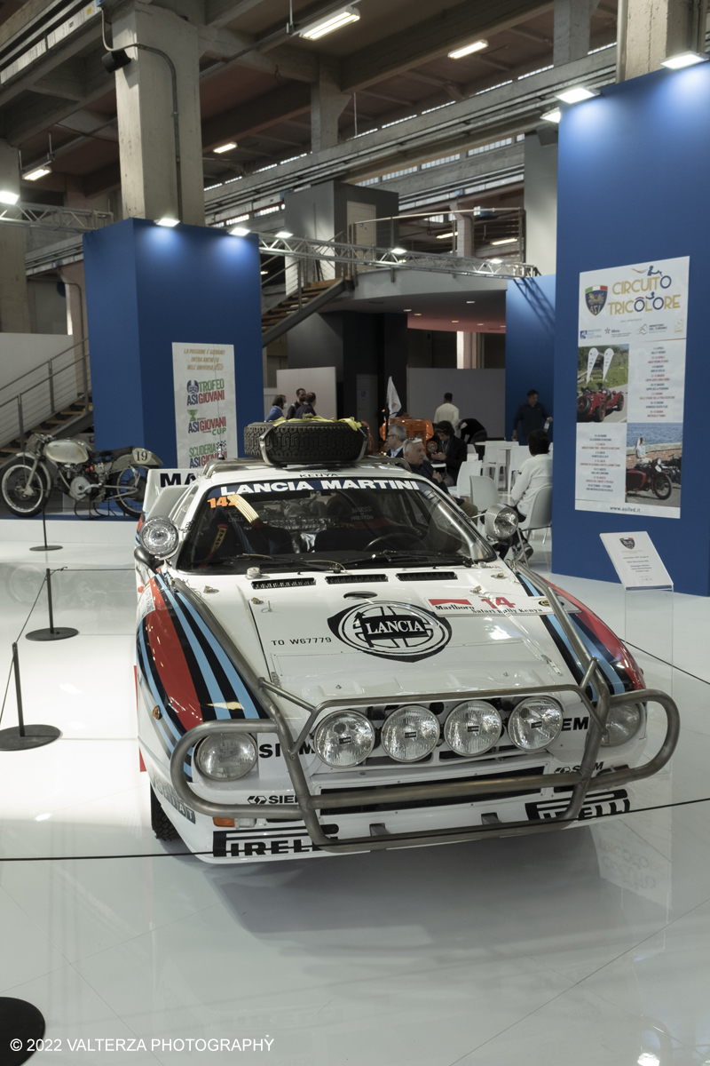 _DSF8305.jpg - 28/04/2022. Torino. Ritorna AutomotoretrÃ² e Automotoracing la doppia rassegna dedicata alle auto storiche, sportive, elaborate e da competizione. Nella foto lo stand ASI