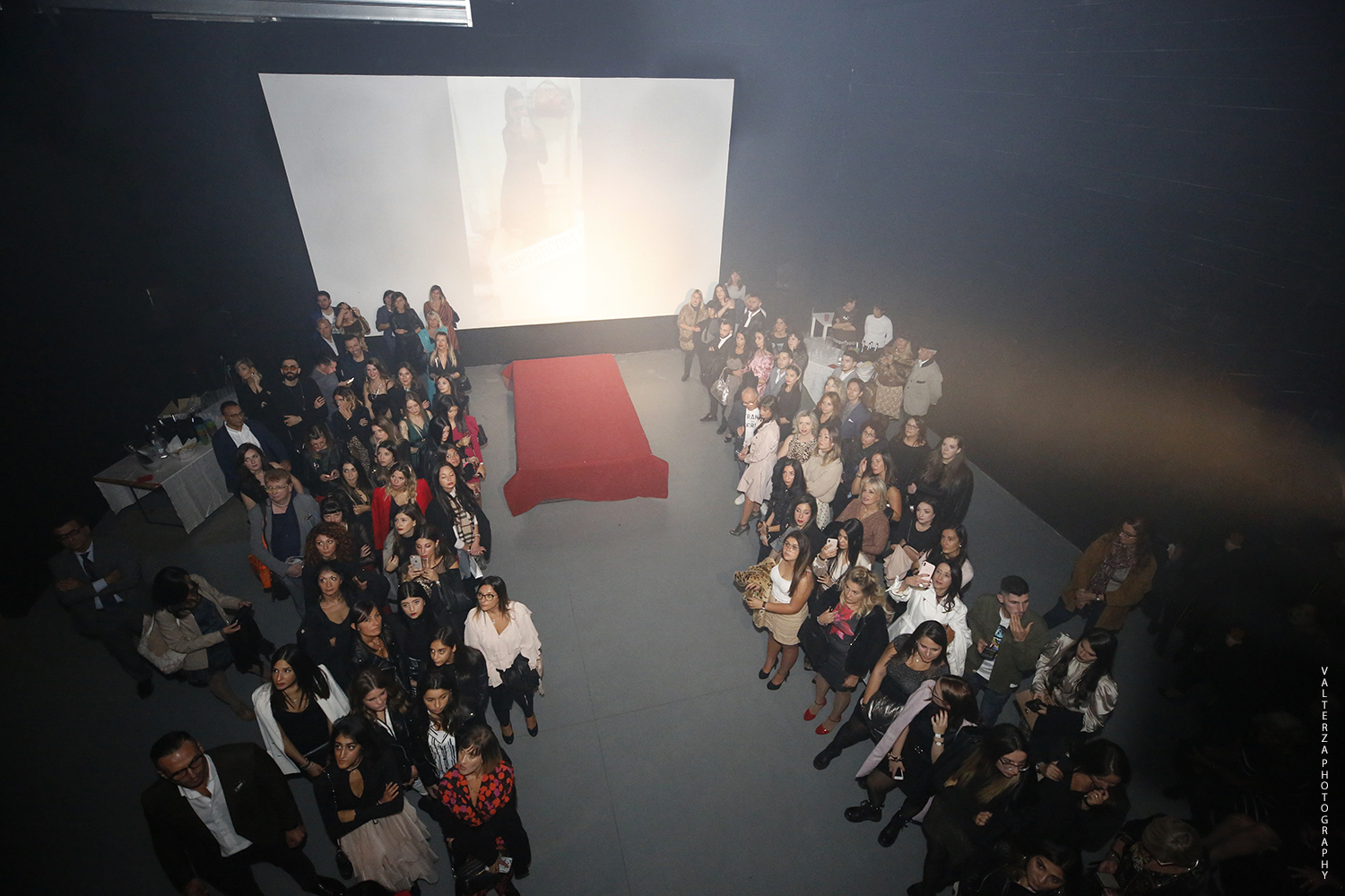 _X9B2067.jpg - 12/10/2019. Torino. Winter '19 Fashion Party al Loft di Via Cervino per il lancio di una nuova linea di prodotto.. Gli ospiti e la festa.