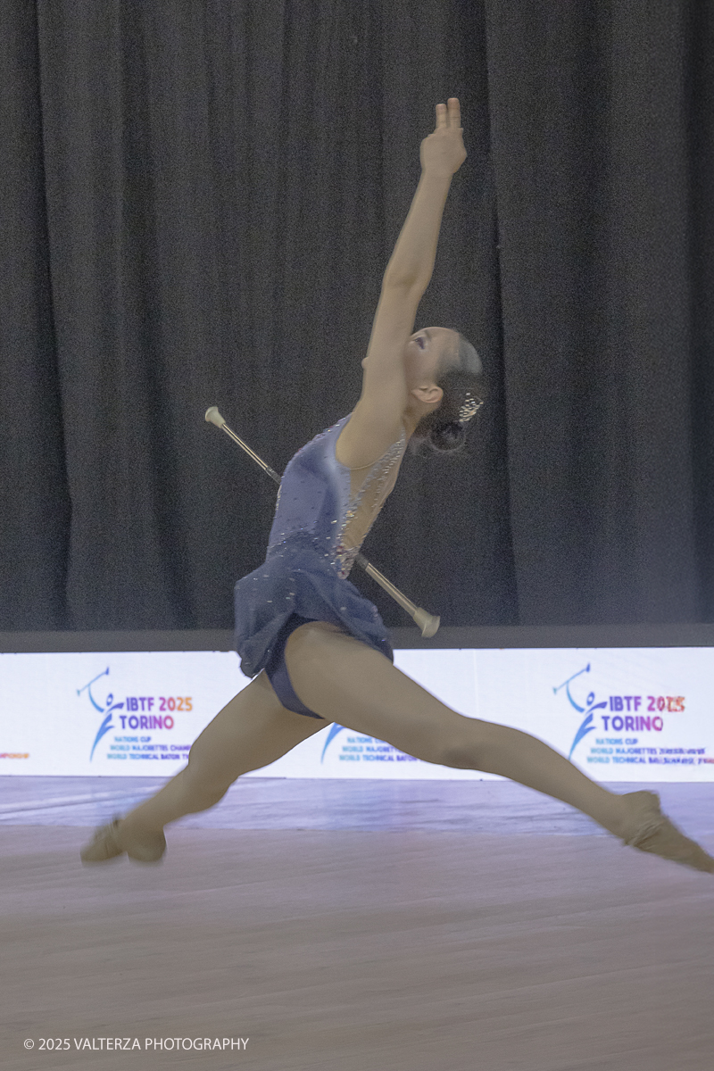 _G5A1499.jpg - 09/08/2025. Torino. Campionato del mondo di Twirling!  â€œ2025 IBTF "Technical Baton Twirling Championship, August 8 - August 10  â€œLâ€™esibizione della campionessa  giapponese   Saaya NAKAMURA nella specialitÃ  â€œArtistic twirl Jr. women World