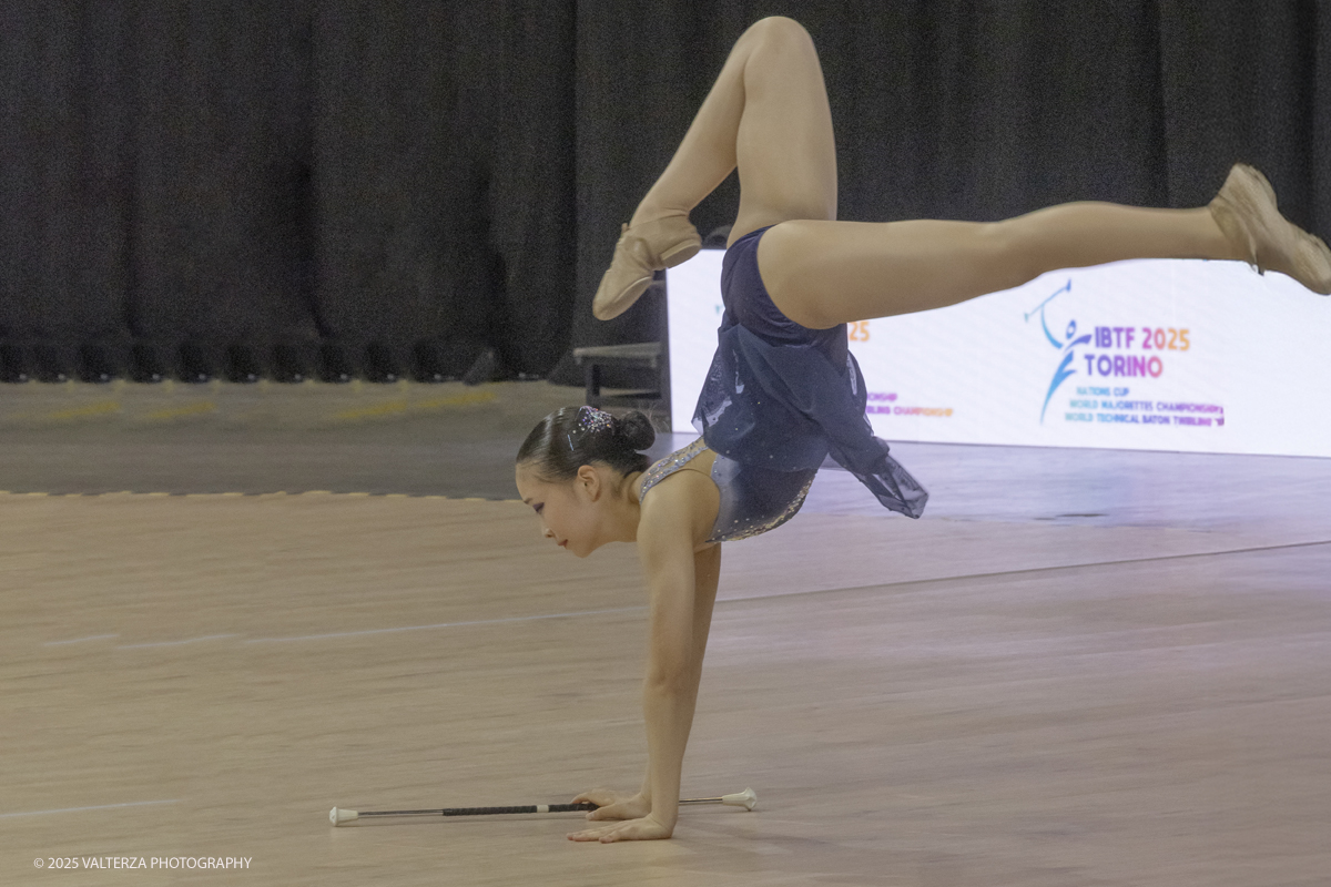 _G5A1619.jpg - 09/08/2025. Torino. Campionato del mondo di Twirling!  â€œ2025 IBTF "Technical Baton Twirling Championship, August 8 - August 10  â€œLâ€™esibizione della campionessa  giapponese   Saaya NAKAMURA nella specialitÃ  â€œArtistic twirl Jr. women World