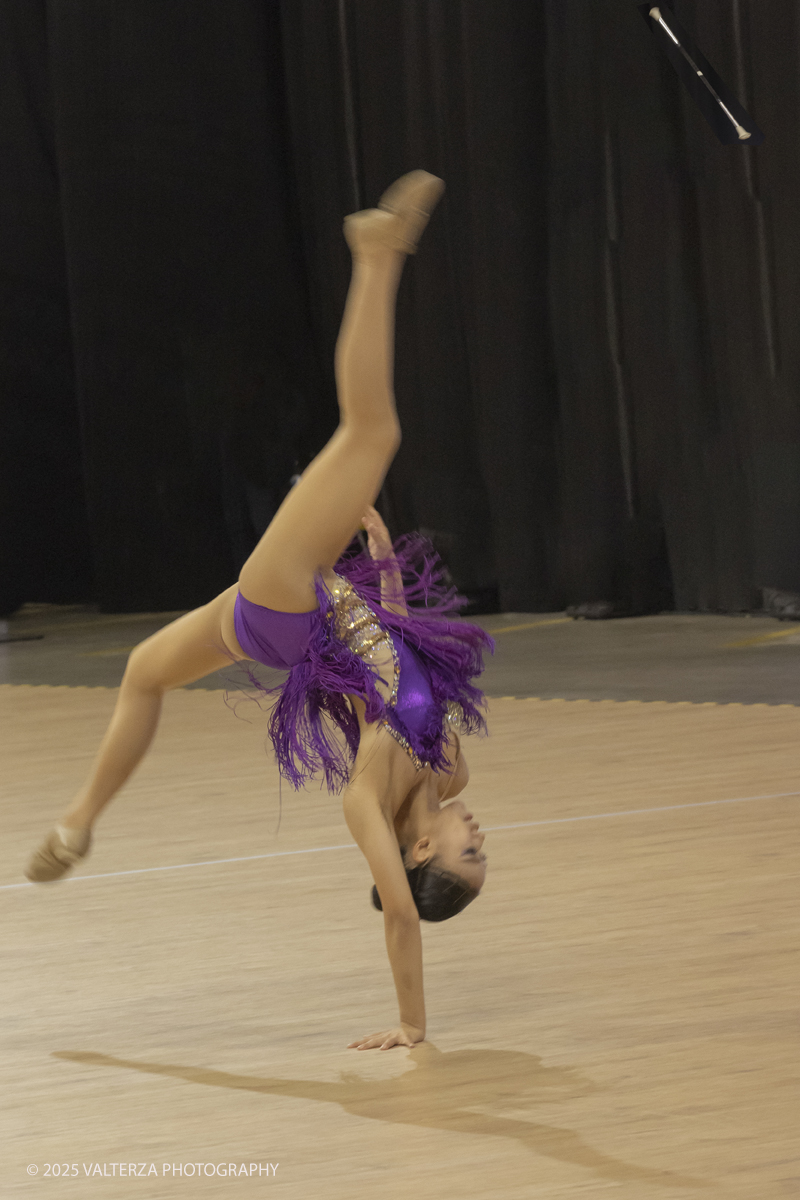 _G5A6220.jpg - 09/08/2025. Torino. Campionato del mondo di Twirling!  â€œ2025 IBTF "Technical Baton Twirling Championship, August 8 - August 10  â€œLâ€™esibizione della campionessa  giapponese Riko YABUTA nella specialitÃ  â€œArtistic twirl Jr. women World
