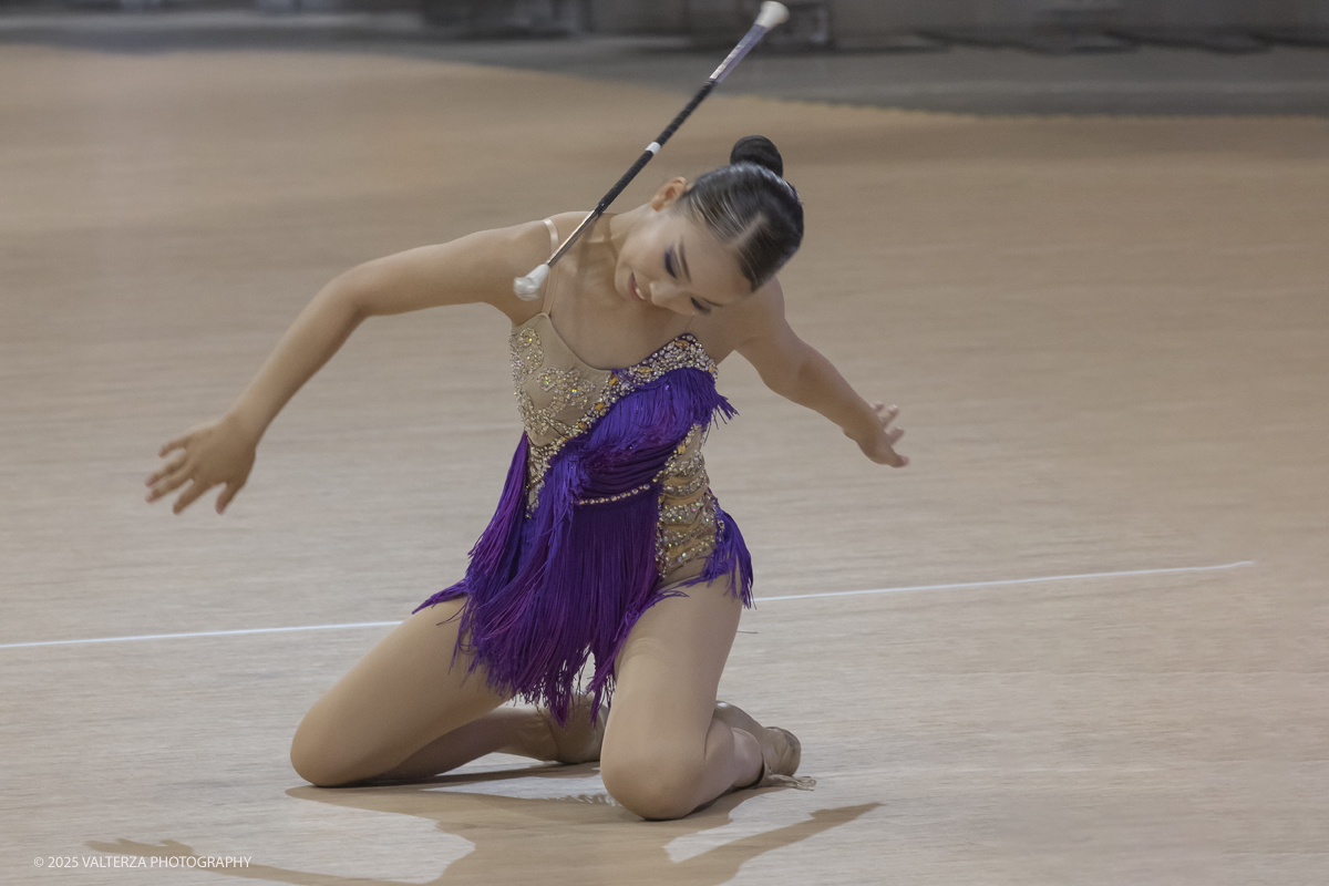 _G5A6274.jpg - 09/08/2025. Torino. Campionato del mondo di Twirling!  â€œ2025 IBTF "Technical Baton Twirling Championship, August 8 - August 10  â€œLâ€™esibizione della campionessa  giapponese Riko YABUTA nella specialitÃ  â€œArtistic twirl Jr. women World