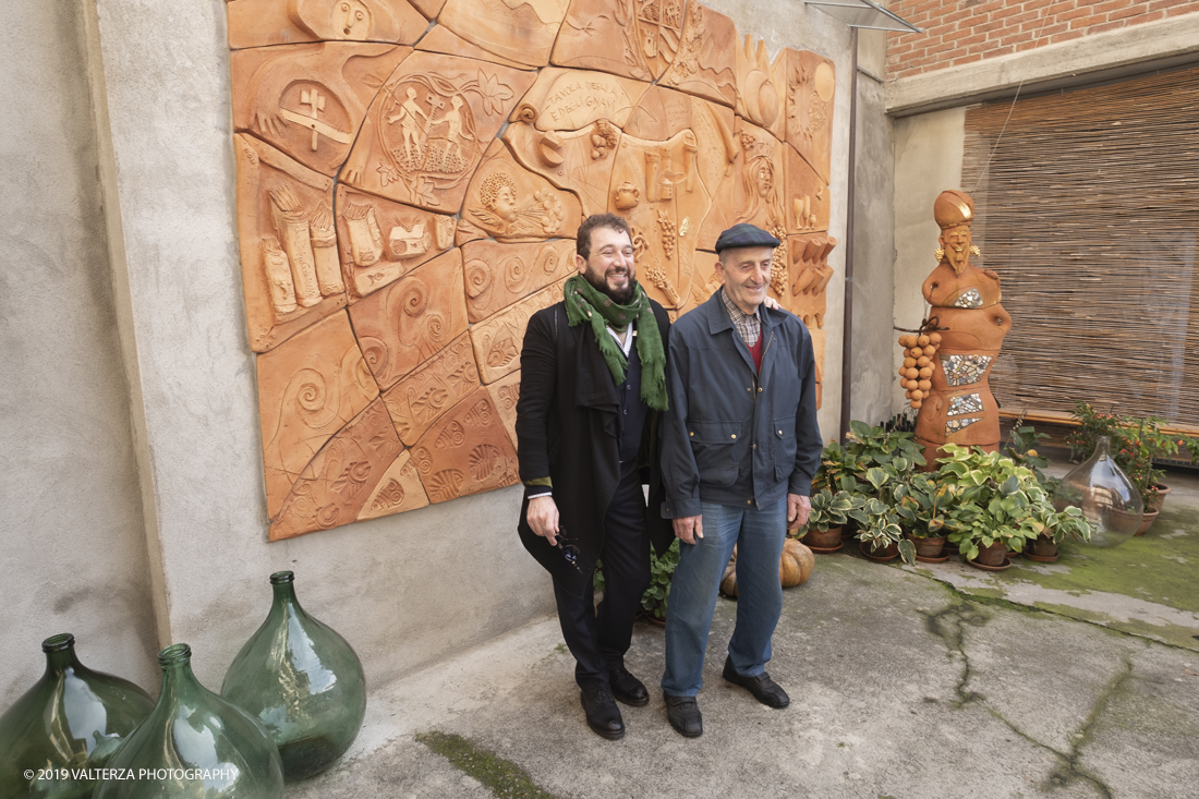 _DSF3216.jpg - 04/11/2019. Romano Canavese. Le cantine Gnavi presentano, nel fascinoso ristorante Liberty Le Jardin Fleuri,il nuovo Vermouth creato con base di Vino Erbaluce di Caluso il nuovo Vermouth "" Don Guglielmo" Nella foto Giorgio e Carlo Gnavi.