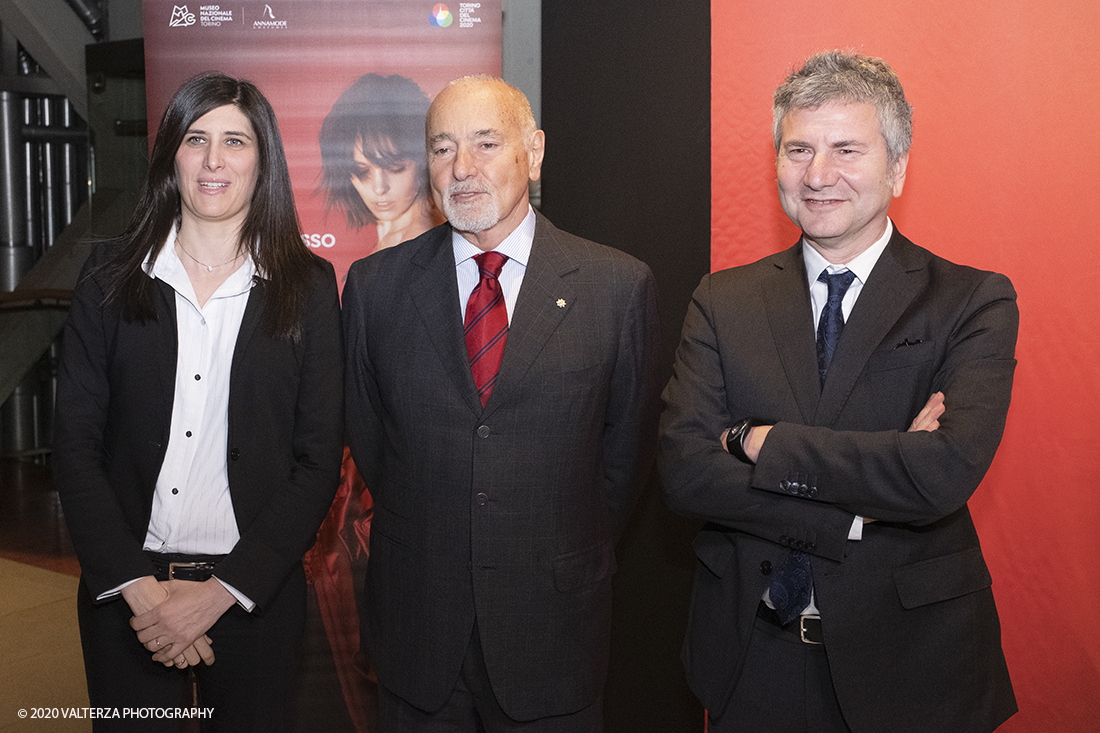 _DSF4841.jpg - 13/02/2020.Torino. In occasione del progetto "Torino cittÃ  del cinema 2020 . Un film lungo un anno"  Il Museo nazionale del Cinema presenta in anteprima asssoluta una mostra dove cinema, arte, moda si fondono per celebrare la straordinaria Sartoria Annamode. Nella foto Chiara Appendino, Sindaca di Torino
