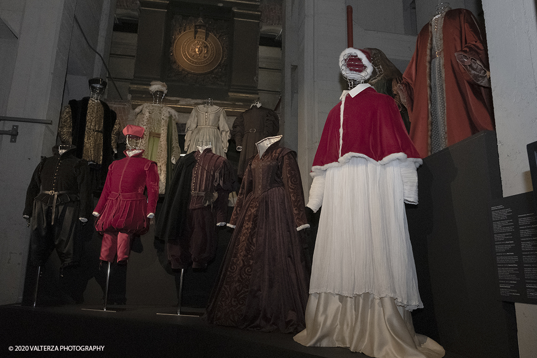 _DSF5281.jpg - 13/02/2020.Torino. In occasione del progetto "Torino cittÃ  del cinema 2020 . Un film lungo un anno"  Il Museo nazionale del Cinema presenta in anteprima asssoluta una mostra dove cinema, arte, moda si fondono per celebrare la straordinaria Sartoria Annamode. Nella foto creazioni esposte nella sezione "Artisti, Muse  e Mecenati"