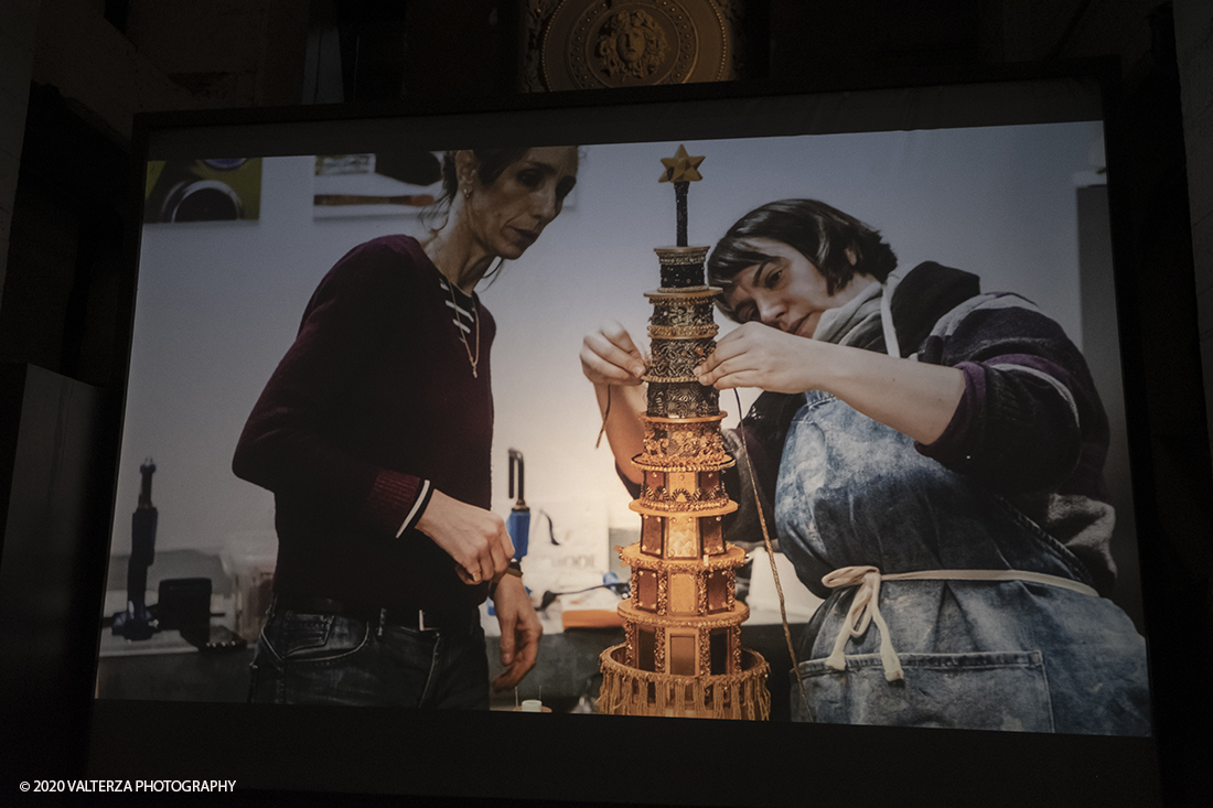 _DSF5345.jpg - 13/02/2020.Torino. In occasione del progetto "Torino cittÃ  del cinema 2020 . Un film lungo un anno"  Il Museo nazionale del Cinema presenta in anteprima asssoluta una mostra dove cinema, arte, moda si fondono per celebrare la straordinaria Sartoria Annamode. Nella foto omaggio alla sartoria di Anna mode.