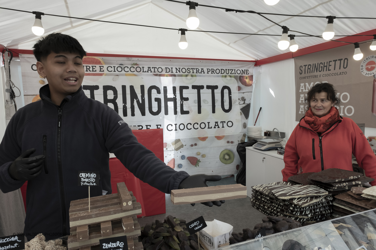 DSCF1744.jpg - 13/02/2026. Torino. CioccolaTÃ² 2026 si presenta come una conferma del format rinnovato lo scorso anno, ma fedele alla sua anima originaria: mettere al centro la qualitÃ  artigianale, la filiera, lâ€™innovazione e la cultura del cacao. Nella foto Stringhetto  Frutta e Cioccolato