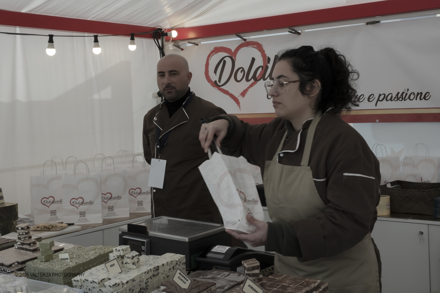 DSCF1752.jpg - 13/02/2026. Torino. CioccolaTÃ² 2026 si presenta come una conferma del format rinnovato lo scorso anno, ma fedele alla sua anima originaria: mettere al centro la qualitÃ  artigianale, la filiera, lâ€™innovazione e la cultura del cacao. Nella foto Dolcilandia Brugherio (MB)  Cioccolato d'autore