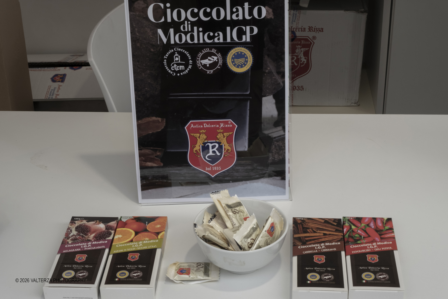 DSCF1809.jpg - 13/02/2026. Torino. CioccolaTÃ² 2026 si presenta come una conferma del format rinnovato lo scorso anno, ma fedele alla sua anima originaria: mettere al centro la qualitÃ  artigianale, la filiera, lâ€™innovazione e la cultura del cacao. Nella foto Stand Consorrzio di Tutela del Cioccolato di Modica IGP