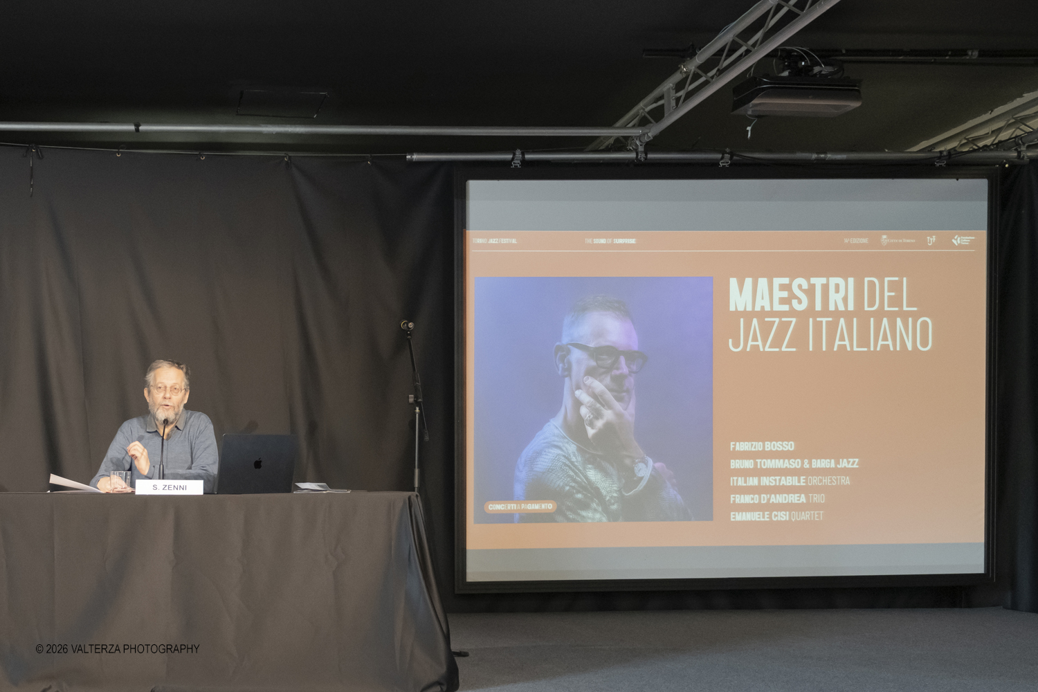 DSCF3736.jpg - 19/03/2026. Torino. Conferenza Stampa di presentazione. Il Torino Jazz Festival, con la direzione artistica di Stefano Zenni, torna da sabato 25aprile a sabato 2 maggio 2026..Al TJF XIV si esibiranno 297 musicisti nazionali e internazionali, dai talenti emergentai grandi protagonisti della scena mondiale. Nella foto Stefano Zenni Direttore Artistico presenta il programma del Festival