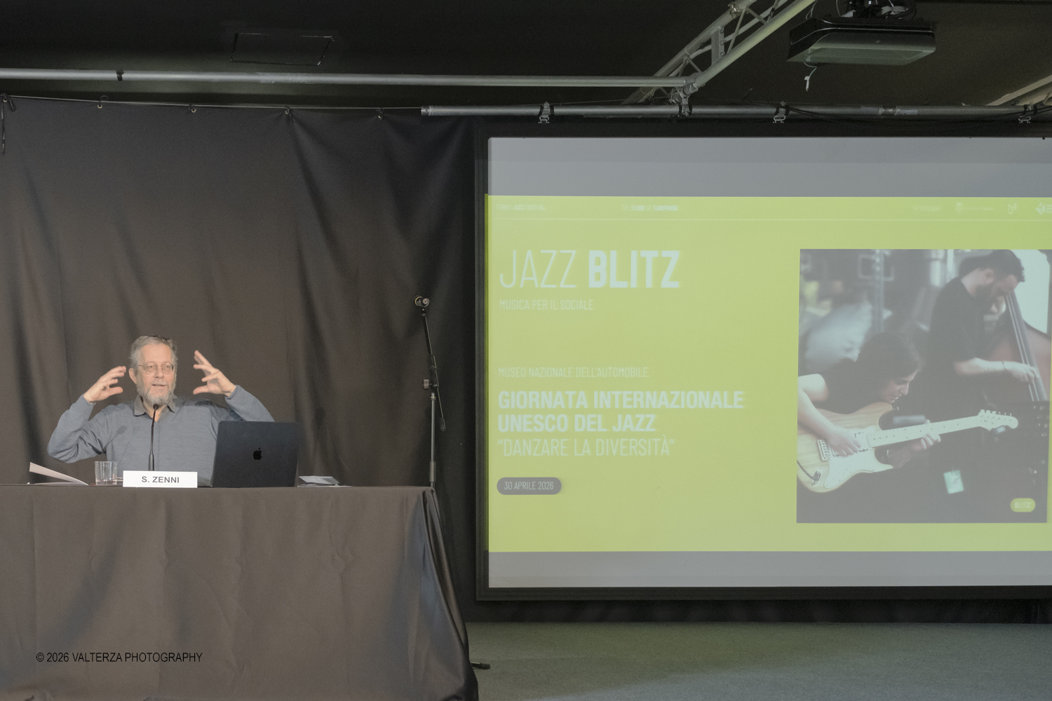 DSCF3770.jpg - 19/03/2026. Torino. Conferenza Stampa di presentazione. Il Torino Jazz Festival, con la direzione artistica di Stefano Zenni, torna da sabato 25aprile a sabato 2 maggio 2026..Al TJF XIV si esibiranno 297 musicisti nazionali e internazionali, dai talenti emergentai grandi protagonisti della scena mondiale. Nella foto Stefano Zenni Direttore Artistico presenta il programma del Festival