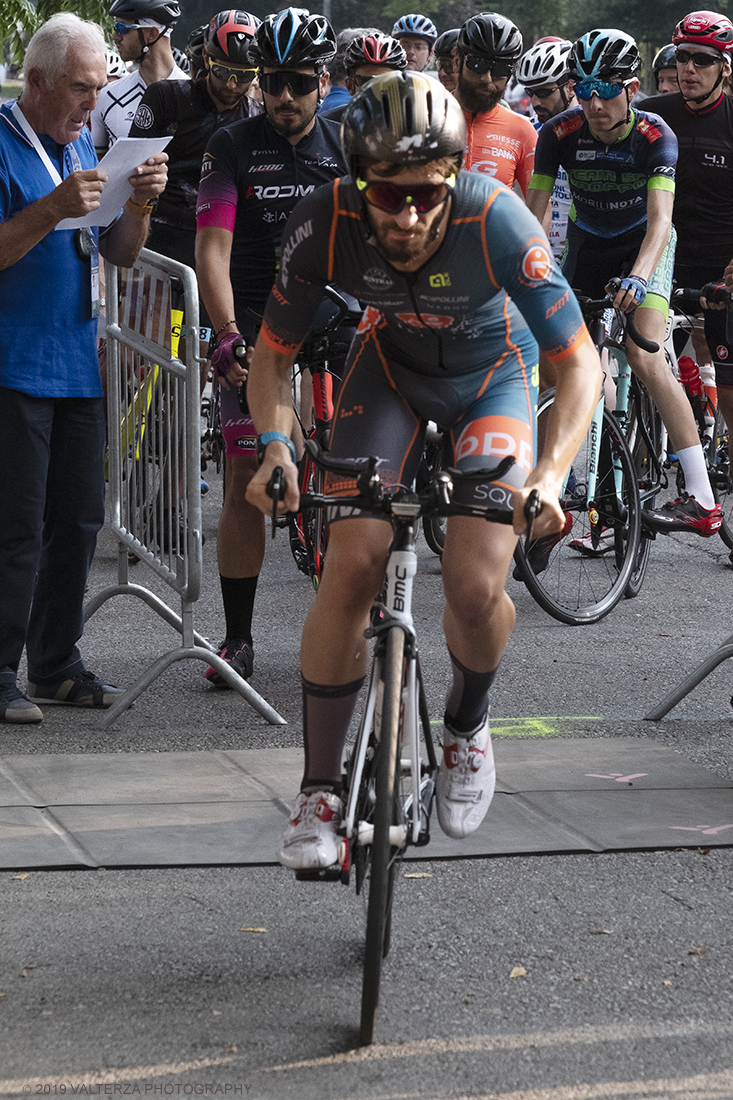 _DSF1762.jpg - 26-07-2019. Torino, cicling,prova a cronometro al Parco del Valentino. Nella foto atleti al via della gara a cronometro.